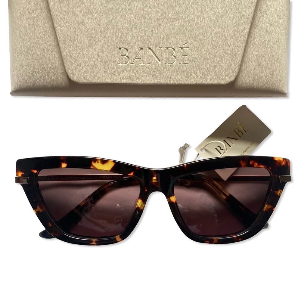 Banbe The Whitney Sunglasses Amber Tort & Auburn Cat Eye Large Frames Revolve — image 7 of 8
